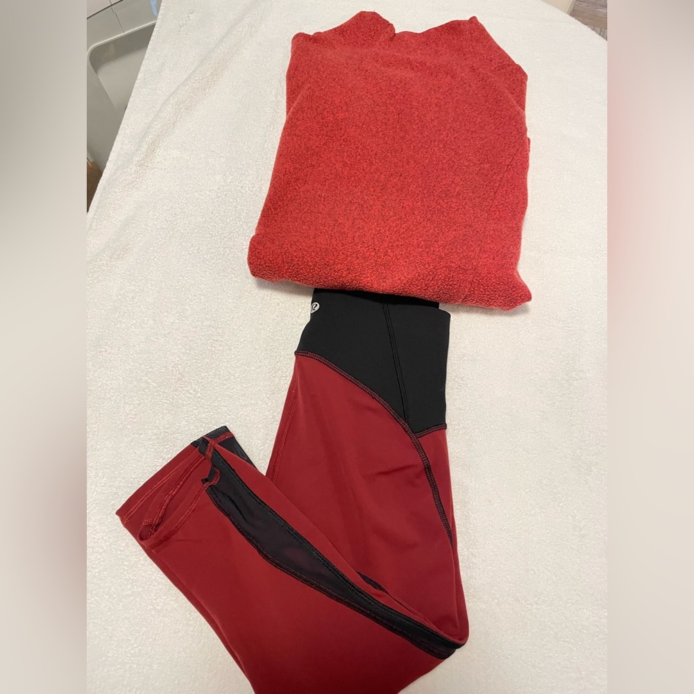 Lululemon crop Train Times So Merlot with Bennetton sweater